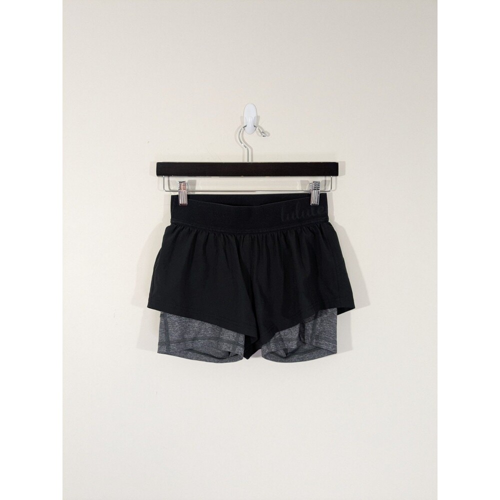Lululemon Women’s Box It Out Shorts Black Spell Out Waistband Double Layer Sz 4 - Picture 2 of 7